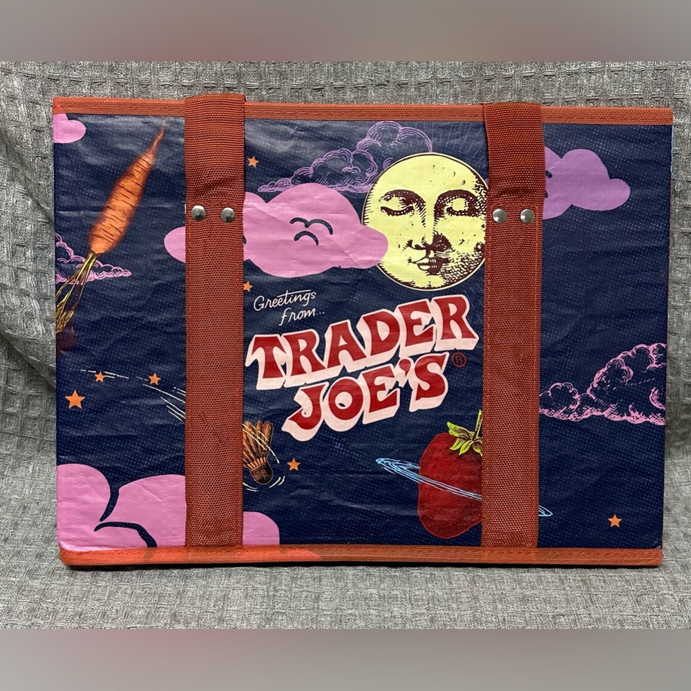 Trader Joe’s, grocery standup grocery collapsible tote bag new.